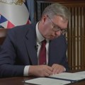 Vučić raspisao izbore za 25. oktobar