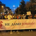 Učenici, roditelji i profesori Jovine gimnazije večeras šetaju u znak podrške onima koji su ostali bez posla u ovoj školi