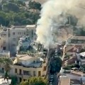 Snažna eksplozija u strogom centru Atine! Jeziv snimak iz vazduha, zgrada se urušila posle detonacije (video)