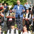 Ministar Vučević otvorio manifestaciju narodnog stvaralaštva u Topoli