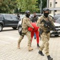 Osumnjičeni za trgovinu drogom: Uhapšeni u akciji "Eskadron" dovedeni u tužilaštvo (video)