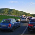 Saobraćajna nesreća u tunelu na auto-putu Miloš Veliki: Zbog udesa se stvorila kilometarska kolona u smeru ka Beogradu…
