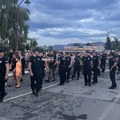 Opozicija jedinstvena: Policijo, vreme je da stanes uz narod