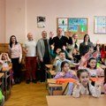 Akcija „Đaci vas mole, usporite pored škole“ u opštini Surčin