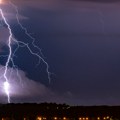 "Puca" nad Vršcem: Munje paraju nebo
