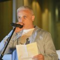 Protest ispred prostorija portala Nova.rs: Mediji jesu na prodaju, ali novinari nisu