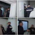 Snimak privođenja sina glavnog i odgovornog urednika Niš TV: Policija ušla u prostorije televizije, pa pretresla i stan