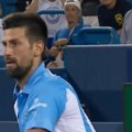 Novak šokirao komentatora Potez genija - kako je ovo Đoković izveo? (video)