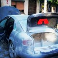 Zapalio do krivične prijave: Uništio auto u centru Kragujevca