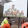 Priština uklonila bilbord sa likom Vučića, Đokovića, Putina