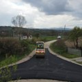 Rekonstrukcija sedam putnih pravaca u opštini Knić