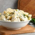 Krompir salata – recept za ukusan i brz letnji ručak