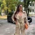 Ceca "puca" u uskim pantalonama, a dekolte jedva "obuzdan": Otkrila da li ide na proslavu sina Viki Miljković
