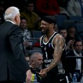 Karlik se oglasio: "Vraćam se!" FOTO