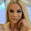 Hit slika srpske političarke sa pecanja! Ana Grozdanović pokušala da se smiri, pa je dobila neverovatan znak