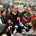 Vučić u Nišu i okolini obilazi fabrike i institucije: Kurs dinara stabilan, nije tačno da nemamo dovoljno deviza