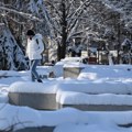 Oblačno i hladno, ponegde sa slabim snegom – najviša temperatura oko nula stepeni