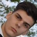 Dušan Mićić (18) poginuo na licu mesta kad je na njega naleteo BMW. Auto vozio njegov vršnjak, oglasila se slomljena majka…