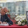 Čelnici Zvezde se upisali u knjigu žalosti, u utorak komemoracija povodom smrti Vladimira Cvetkovića