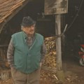 Sećate li se malog Tome iz serije "Selo gori, a baba se češlja"? Evo kako danas izgleda (FOTO)