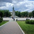 Opozicioni predstavnici poručuju: Umesto dana žalosti u gradu zbog pogibije vojnika u Libanu, slavlje u Oplanićima?