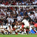 Engleska preživela nalet Fidžija za polufinale Svetskog kupa