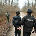 МУП: Ухапшена двојица ирегуларних миграната, имали аутоматску пушку и муницију