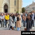Tišinom obeleženo 11 meseci od pada nadstrešnice u Novom Sadu