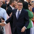 (Foto) Endi Barnam (56) je novi premijer Velike Britanije: Najavio velike promene u politici