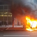 Francuska u plamenu: Makron se hitno vratio u zemlju, Marsej zabranio proteste, Pariz ukida javni prevoz posle 9 uveče (video)