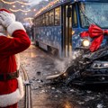 (Foto) Maler na šinama u prestonici: Sudarili se novogodišnji tramvaj i automobil