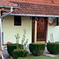 Evo kako izgleda kuća našeg glumca na Kosovu i Metohiji Često posećuje Gračanicu i rodno mesto: "Srce mi je tu"