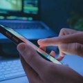 "Ljubav umesto lajkovanja": Evropski radikalni pokret protiv pametnih telefona stigao u Brisel