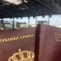 Srbija Rusima pasoše "deli šakom i kapom": Stiglo upozorenje iz EU na moguće uvođenje viza