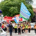 "Mislimo da je do političkih stavova": Maturantkinja koja pešači do Šapca o razlozima odbijanja smeštaja u zadnji čas