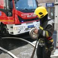 Bukti požar u Malom Mokrom Lugu Na terenu 12 vatrogasaca