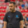 Već pršti u Marseju - Igrači se sukobili u svlačionici!