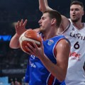 Jokiću krvarila ruka, snimak koji je „zaledio“ srpske navijače VIDEO