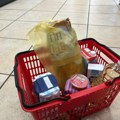 Prosečna potrošačka korpa skuplja i dalje od jedne plate