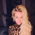 Sinovi Britni Spirs su pravi momci: Pojavili se zajedno na Nedelji mode u Parizu i pokorili pistu! Evo kako izgledaju (foto)