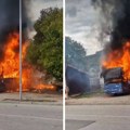 Zapalio se autobus u Prijepolju: Vatrena stihija guta sve pred sobom, ugroženi obližnji objekti (video)