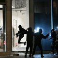 Marsej uvodi policijski čas za maloletnike nakon nereda: Oštećeno ili opljačkano više od 300 prodavnica