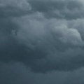 Oluja Ostin donosi udare vetra do 130 kilometara na sat i talase više od 10 metara na severozapadu Francuske