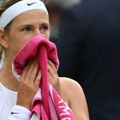Vimbldon 2023: Publika izviždala belorusku teniserku Azarenku posle poraza od Ukrajinke Svitoline