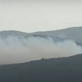 Bukti šumski požar kod Pirota: Vatrogasci se bore sa vatrenom stihijom (video)
