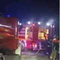 Požar u fabrici u Futogu lokalizovan Vatrogasci potražili pomoć lekara zbog izloženosti dimu