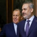 Turski ministar naglasio važnost sporazuma o žitu na sastanku s Lavrovom