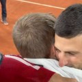 Novak se popeo na tribine zbog najvernijeg navijača, kad su svi otišli sa RG: Dečak ovo nikad neće zaboraviti!