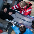 Pešak poginuo dok je pretrčavao autoput na Dušanovcu Hitna pomoć intervenisala 137 puta tokom noći