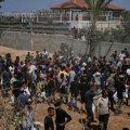 Izrael ponovo napao Gazu: Ubijeno najmanje 65 Palestinaca: Dve osobe umrle od gladi